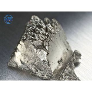 金屬钬